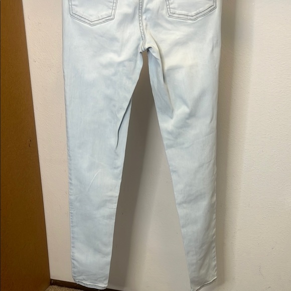SO Light Blue Skinny Jeans - Picture 7 of 9